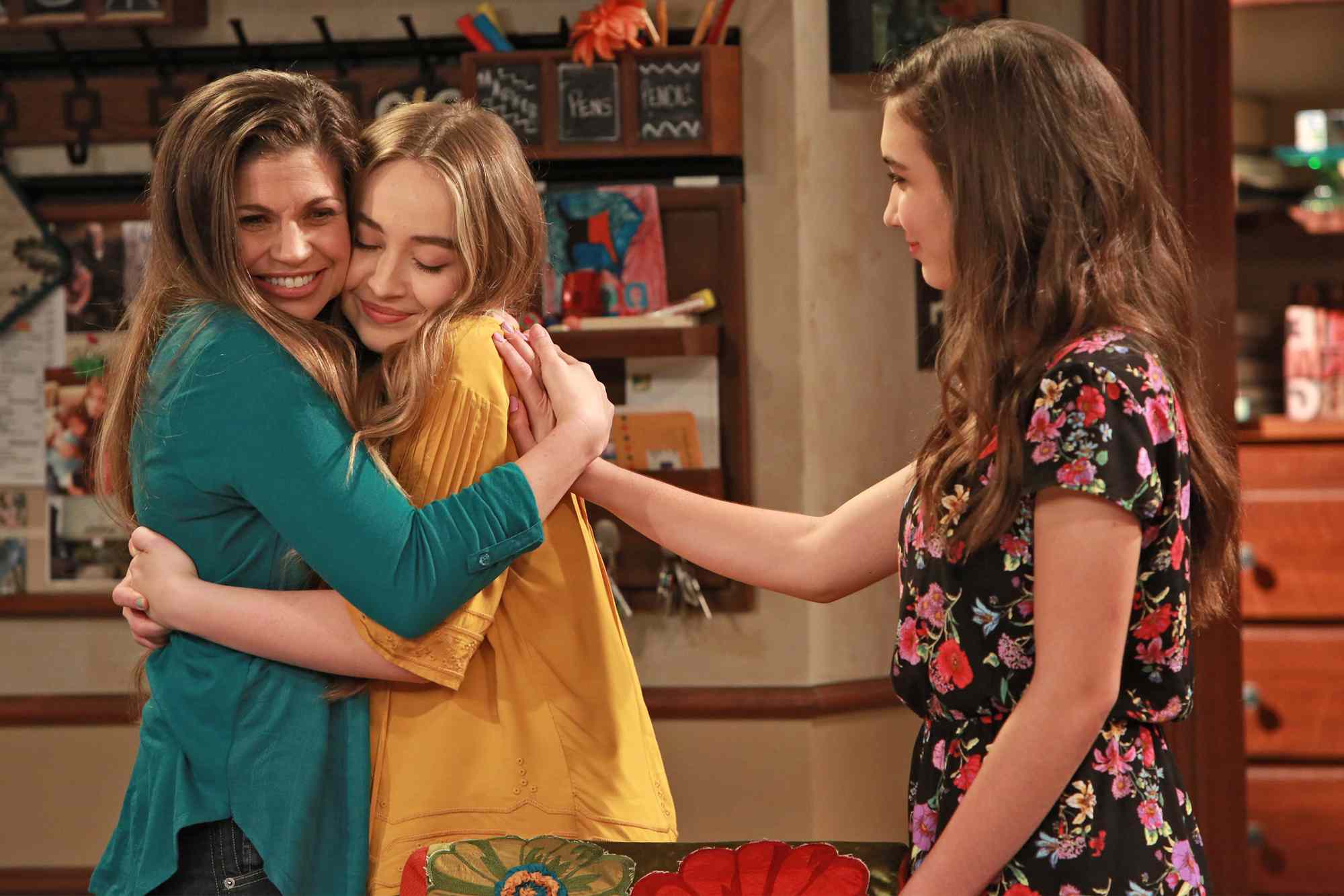 Danielle Fishel and Sabrina Carpenter on Girl Meets World