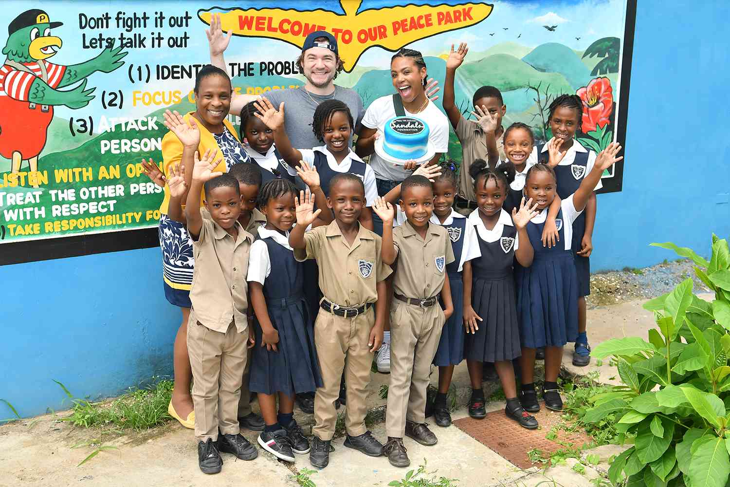 The Sandals Foundation celebrated their 15th Anniversary last week with special celebrity guests Daniel Durant and Britt Stewart who joined for a Reading Road Trip with local school children during their stay at Sandals Dunn's River in Jamaica.