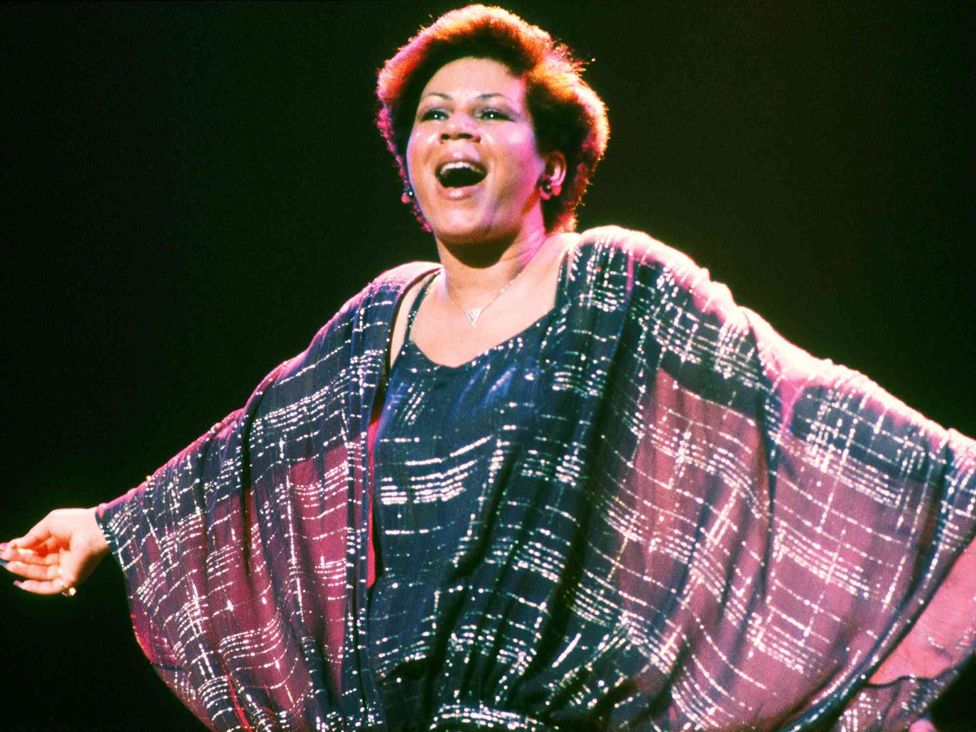 Minnie Riperton (1947 - 1979) performs on stage, New York, 1977.