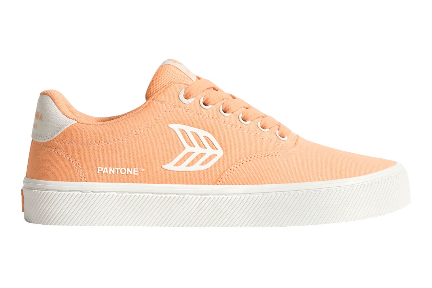 Cariuma Pantone Peach Fuzz Canvas NAIOCA