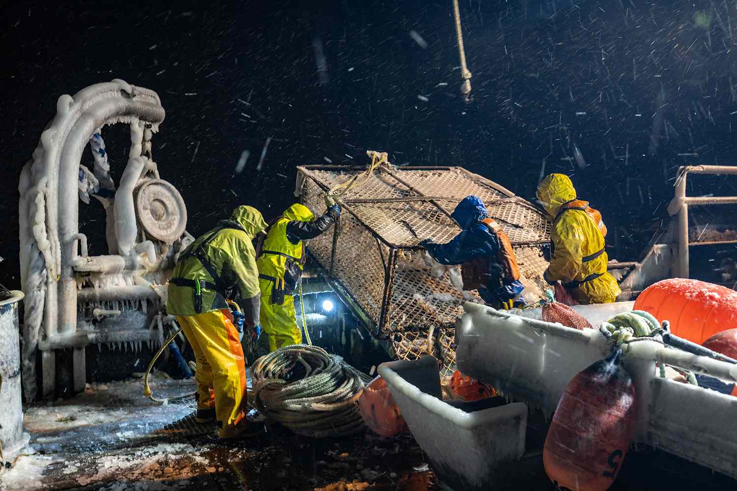 Deadliest Catch Wizard crew prepping ice cold pot to set