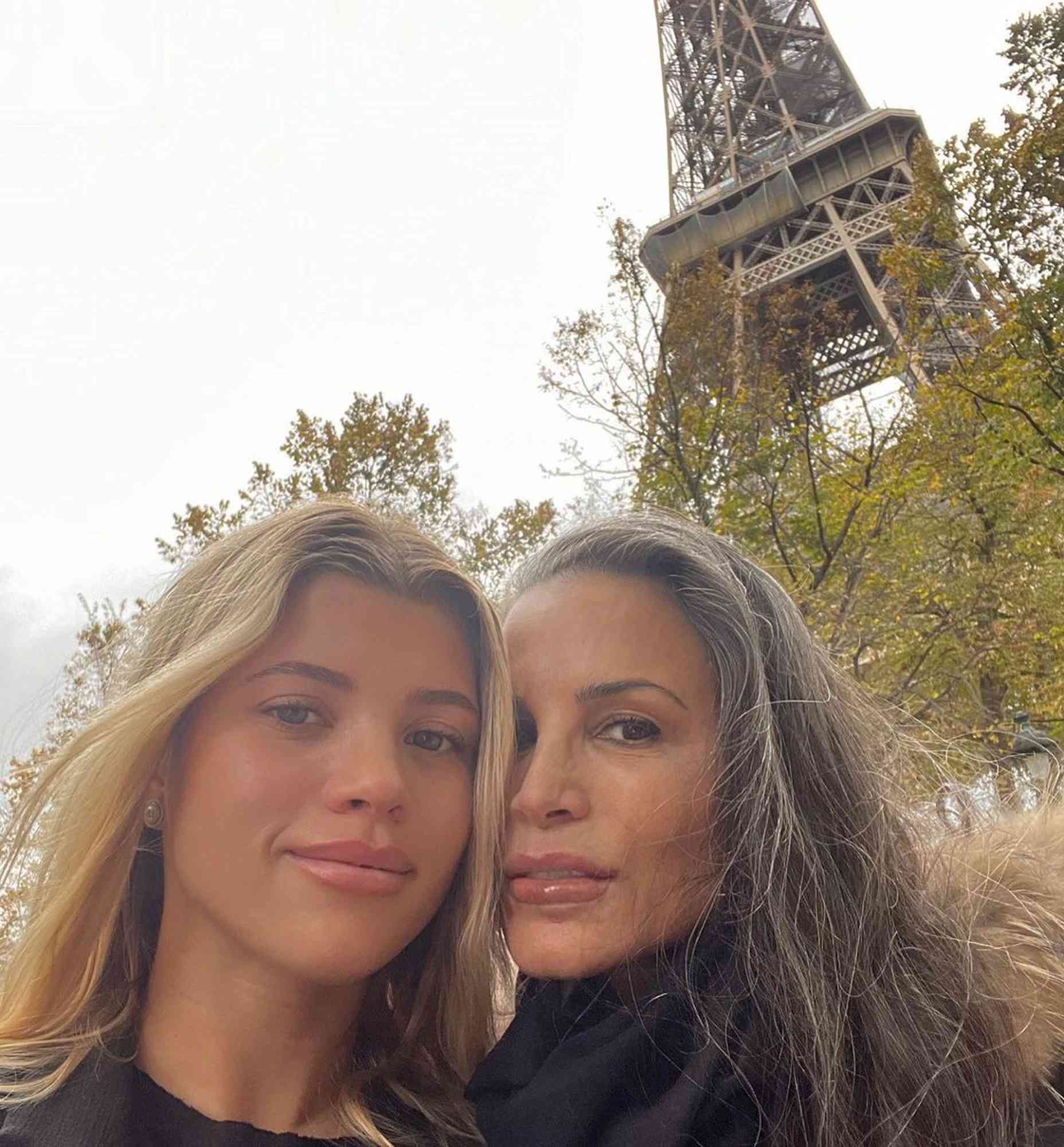 Sofia Richie and her mother, Diane Alexander in Paris in 2022