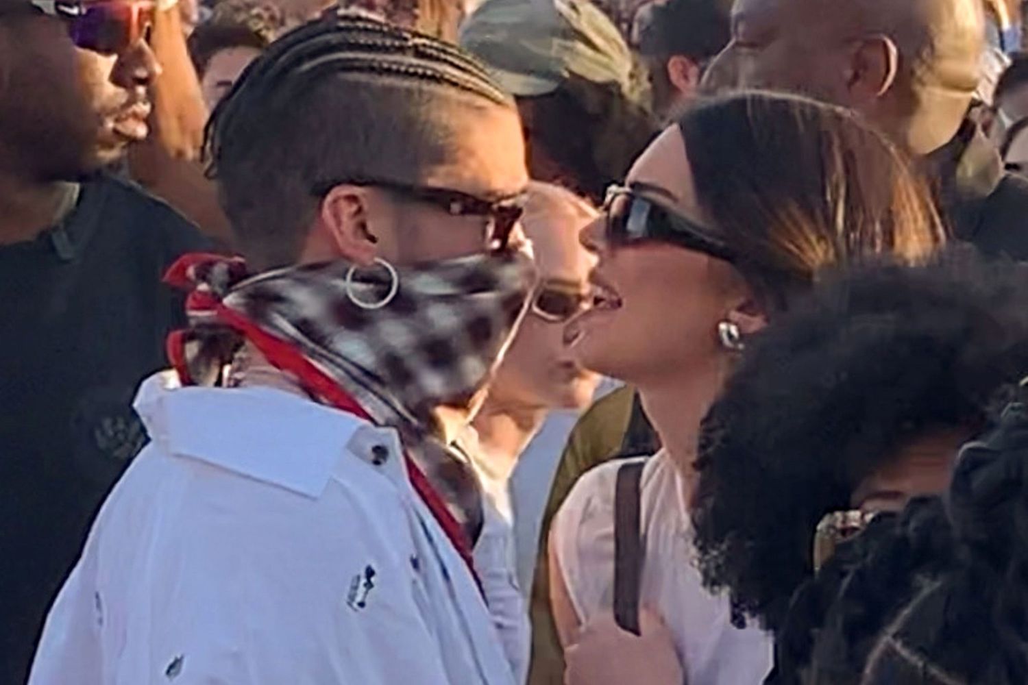 Indio, CA - *EXCLUSIVE* - Kendall Jenner and Bad Bunny show some PDA at the Coachella Music Festival in Indio, CA Pictured: Kendall Jenner, Bad Bunny BACKGRID USA 16 APRIL 2023 USA: +1 310 798 9111 / usasales@backgrid.com UK: +44 208 344 2007 / uksales@backgrid.com *UK Clients - Pictures Containing Children Please Pixelate Face Prior To Publication*