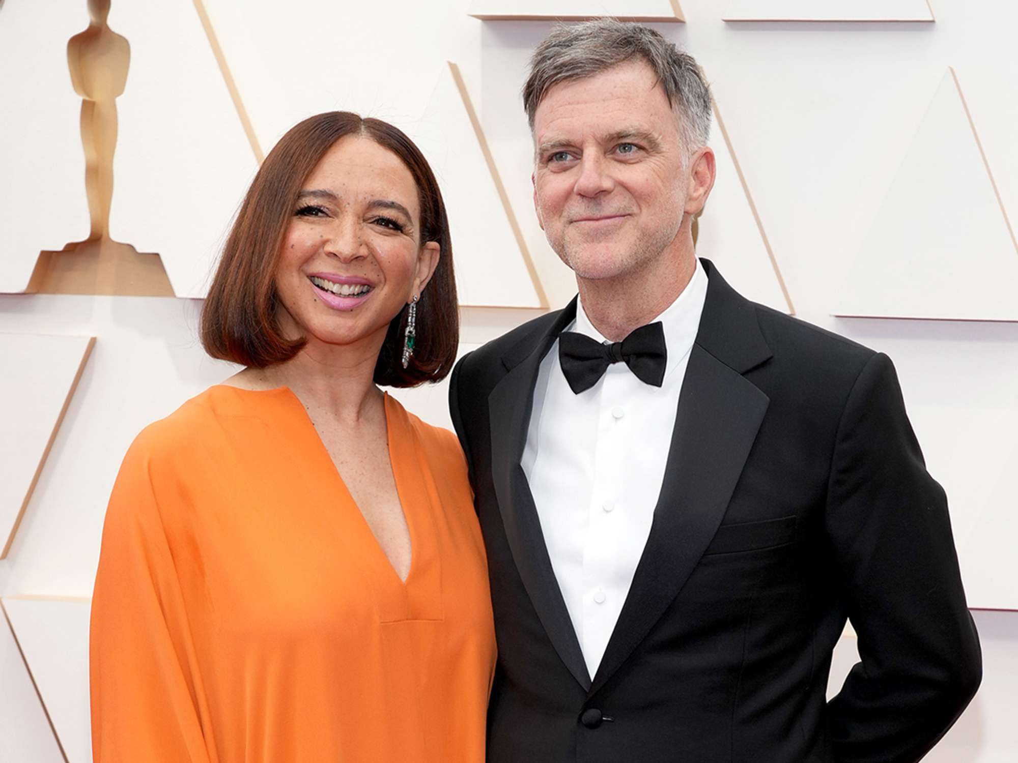 Maya Rudolph and Paul Thomas Anderson attend t the 94th Annual Academy Awards at Hollywood and Highland on March 27, 2022 in Hollywood, California.