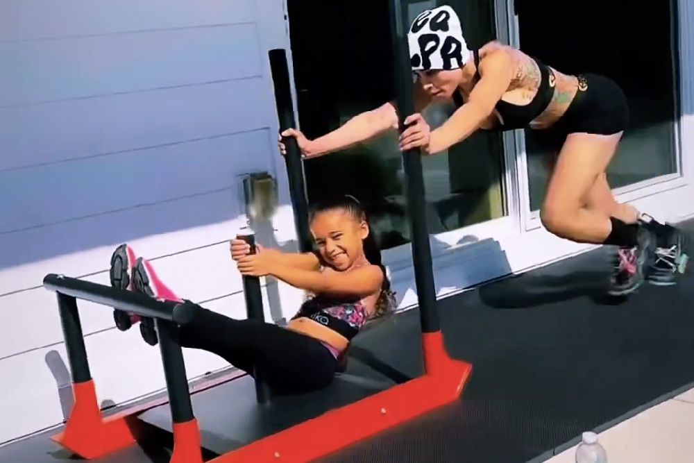 Blac Chyna daughter Dream workout