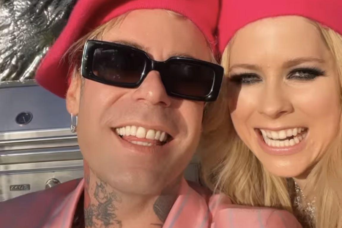 avril lavigne and mod sun engagement https://www.instagram.com/modsun/?hl=en