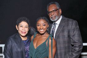 LOS ANGELES, CALIFORNIA - NOVEMBER 15: (L-R) Nellie Biles, honoree Simone Biles, and Ronald Biles attend the 2021 InStyle Awards at The Getty Center on November 15, 2021 in Los Angeles, California