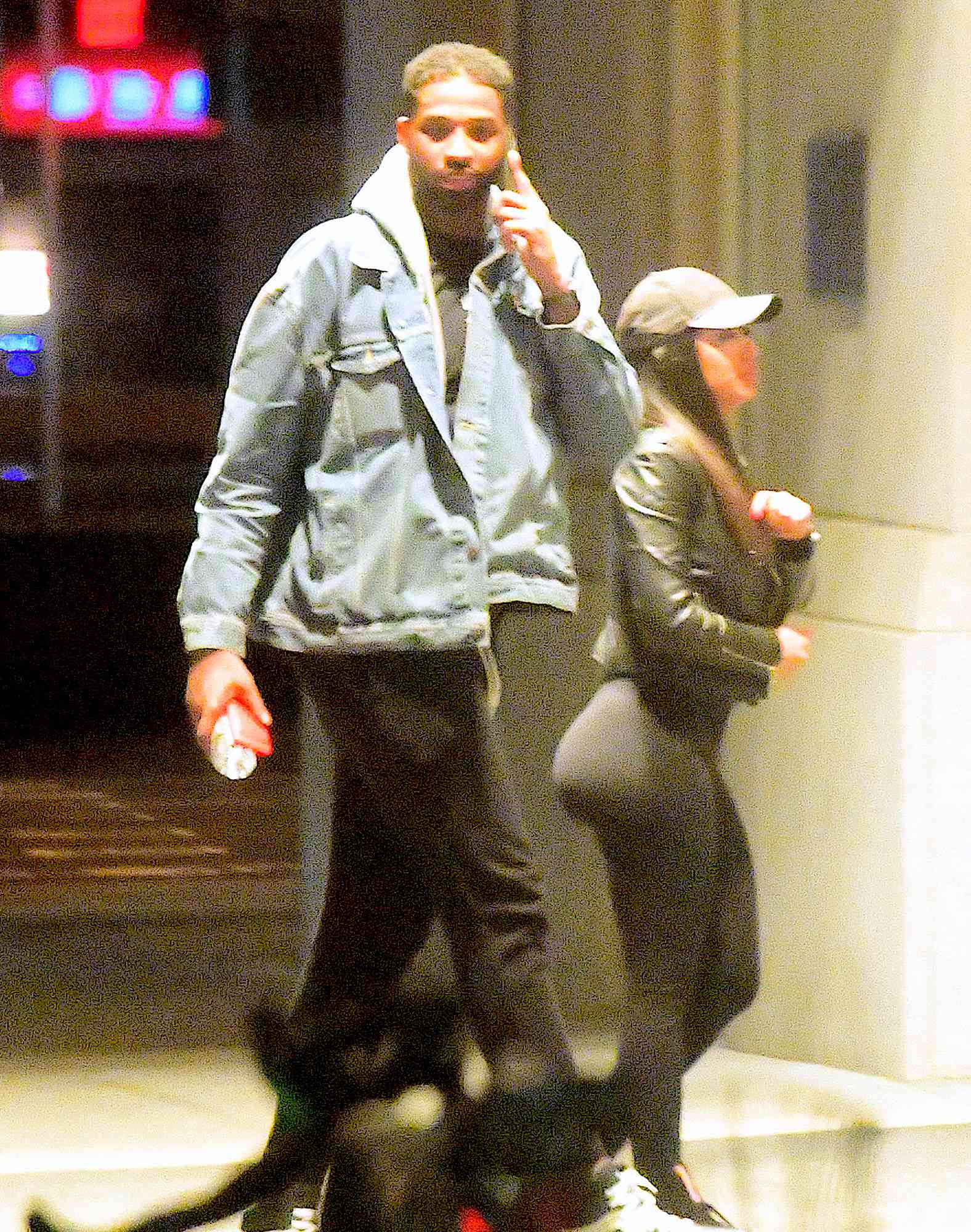 EXCLUSIVE: **PREMIUM RATES AGREED BEFORE USE STRICTLY NO WEB UNTIL 7.15AM EST THURS APRIL 12TH 2018**Tristan Thompson seen entering his hotel with mystery girl, just days before girlfriend Khloe Kardashian is due to give birth.