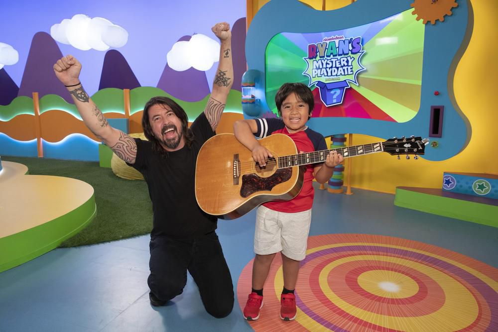 RYAN&rsquo;S MYSTERY PLAYDATE, Monday, August 5th, 2019 With Guest star Dave Grohl.