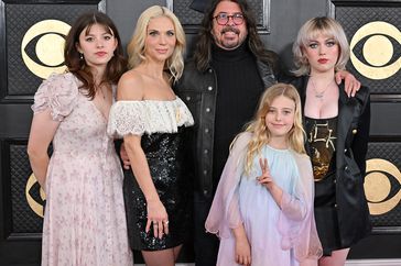 Harper Grohl, Jordyn Blum, Dave Grohl, Ophelia Grohl, and Violet Grohl attend the 65th GRAMMY Awards at Crypto.com Arena on February 05, 2023 in Los Angeles, California