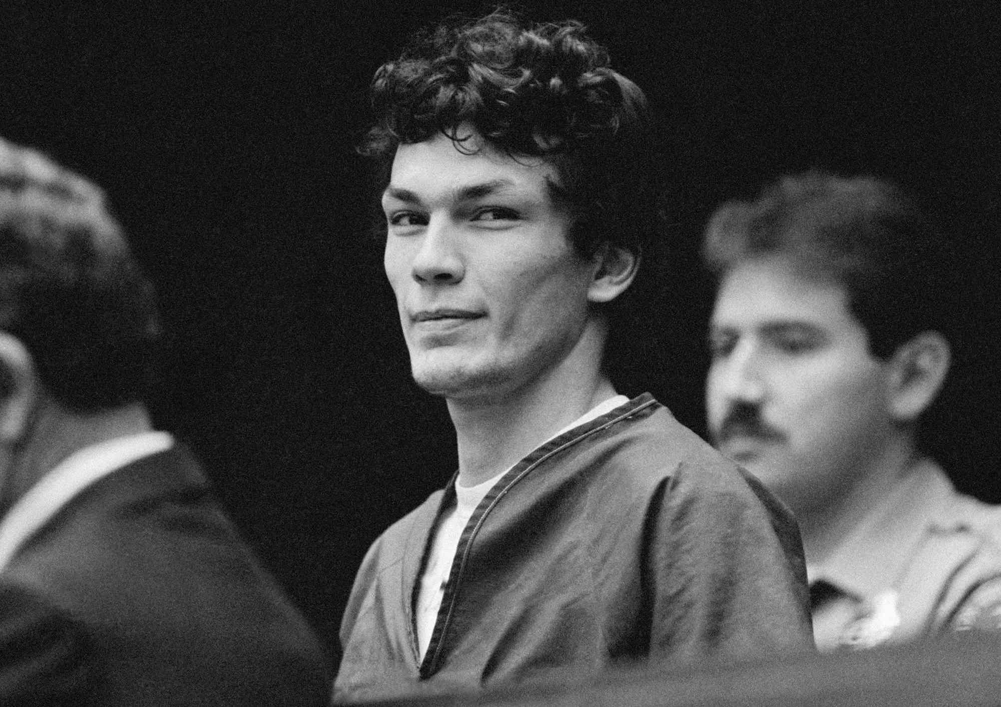 Richard Ramirez appears in court to fire his public defenders and hire a private attorney. 