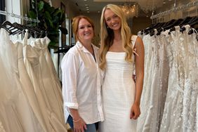 pioneer woman ree drummond takes daughter paige wedding dress shopping instagram 09 15 24