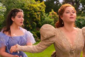 https://www.youtube.com/watch?v=dRuwjZJ-DQw — 'Disenchanted' Trailer: Amy Adams' Giselle Is Now an Evil Stepmother in First Look at Sequel