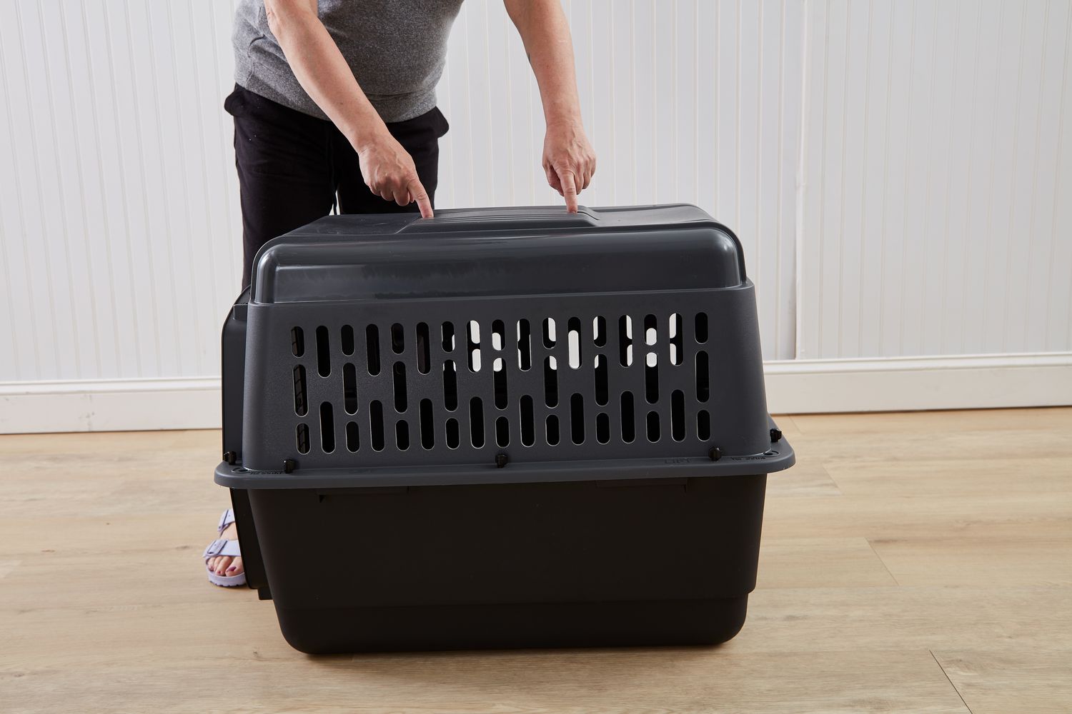 tester measuring the top of the Petmate ASPEN PET Pet Porter Dog Kennel