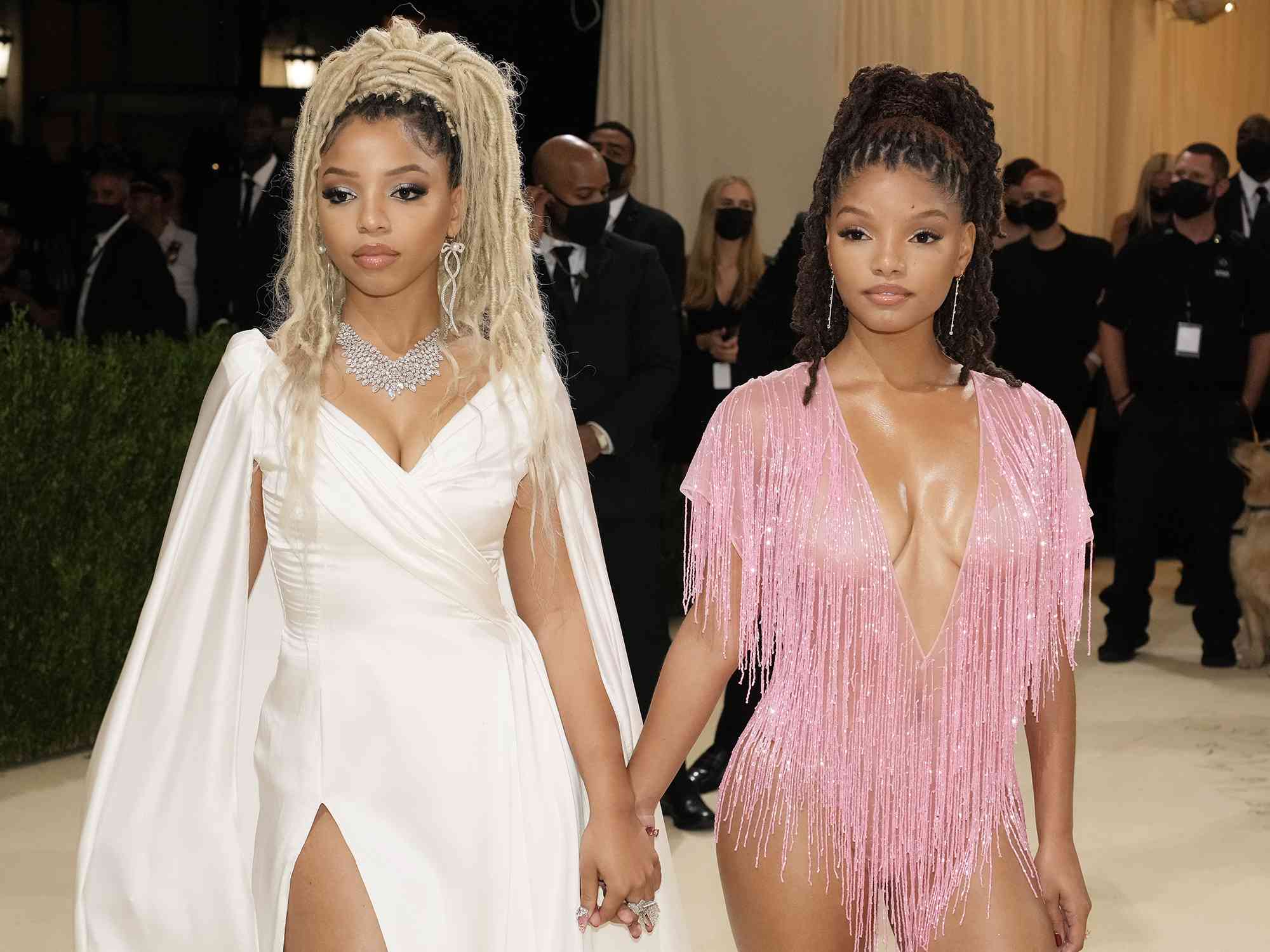 Chloe Bailey and Halle Bailey at The 2021 Met Gala.