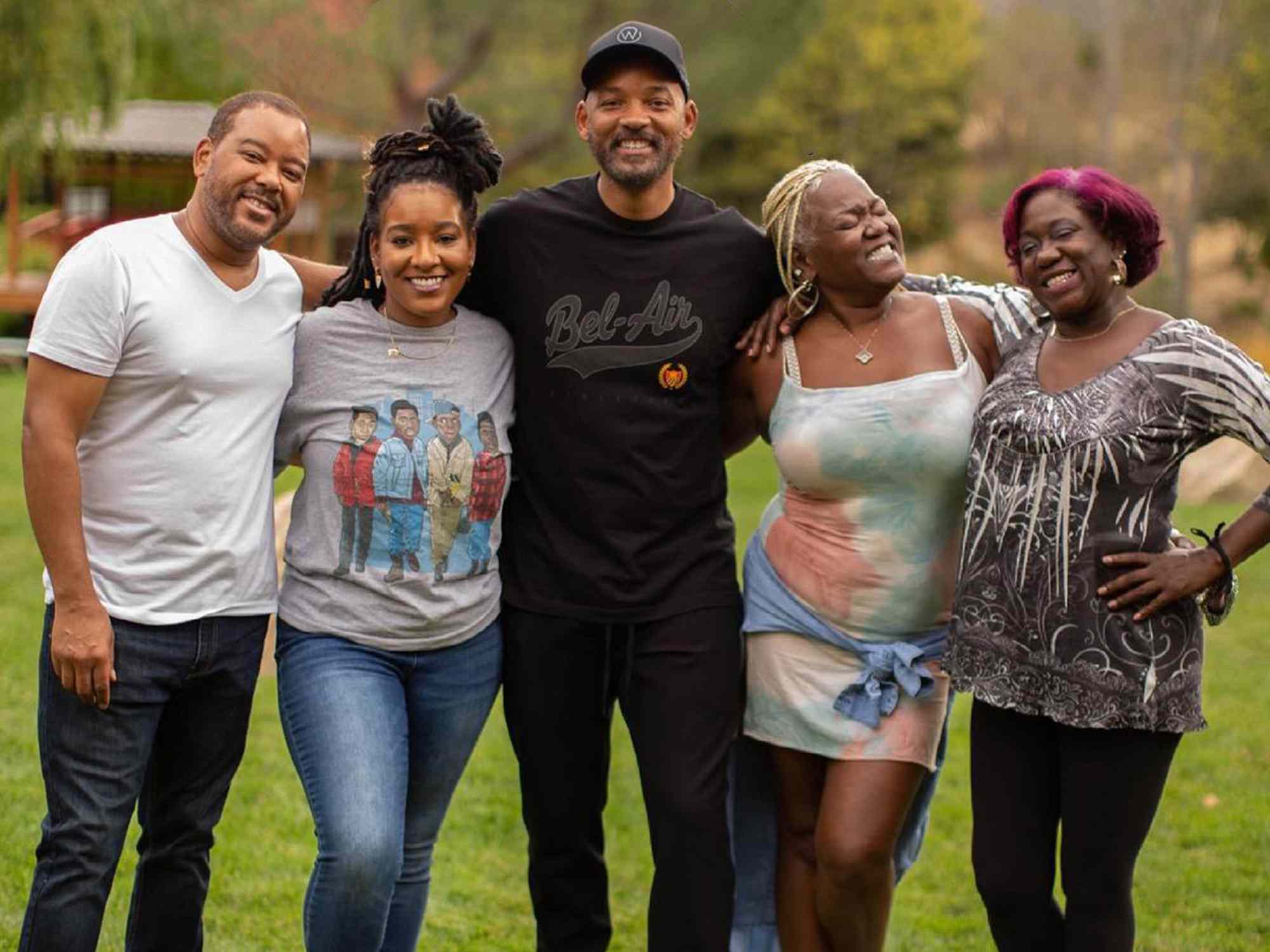 Will Smith with his mother and his siblings in 2021.