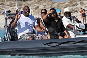 Magic Johnson, Samuel L. Jackson, Cedric the Entertainer, and their friends and family visited the Juan Y Andrea restaurant in Formentera.