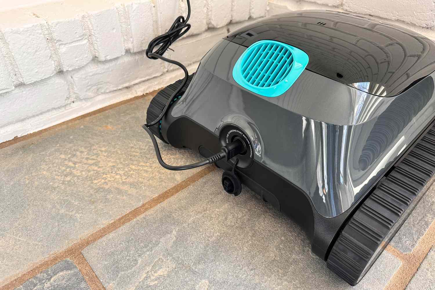 The Aiper Scuba S1 Pool Cleaner is charged