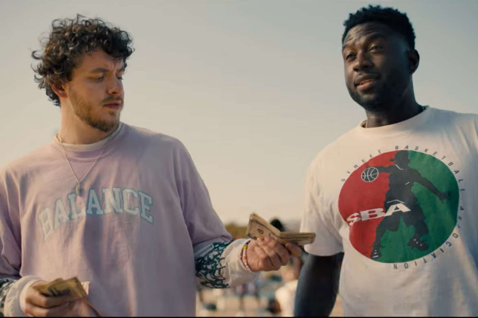 https://www.youtube.com/watch?v=nOQWXybHme0. White Men Can’t Jump | 20th Century Studios. Jack Harlow and Sinqua Walls