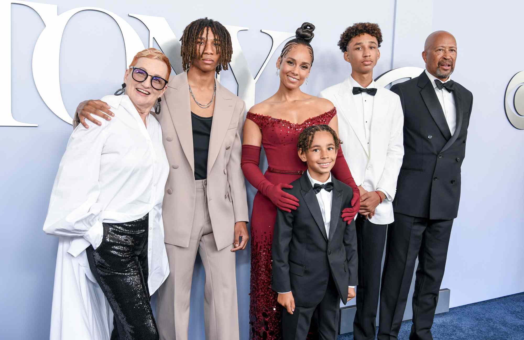 Alicia Keys and family arrive at THE 77TH ANNUAL TONY AWARDS