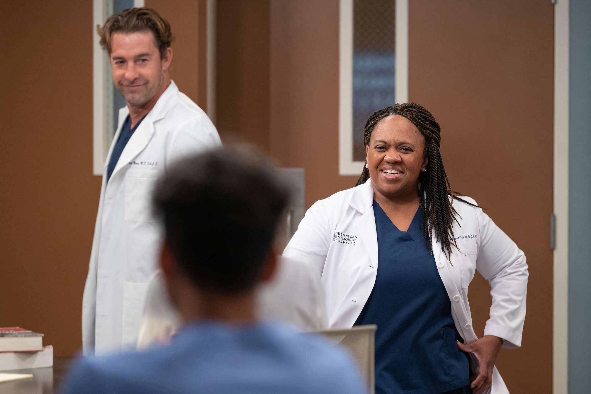 GREY'S ANATOMY - SCOTT SPEEDMAN, CHANDRA WILSON