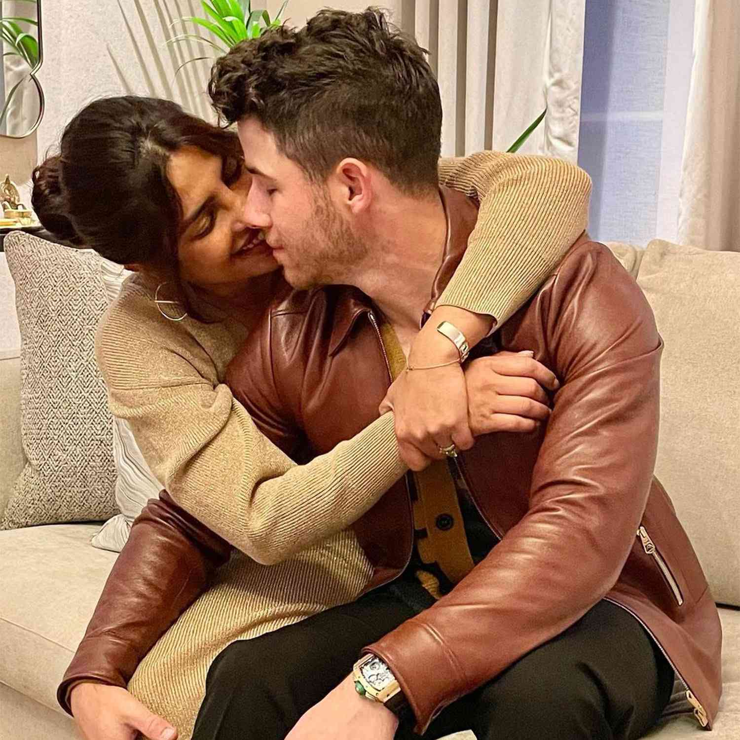 nick jonas and priyanka chopra