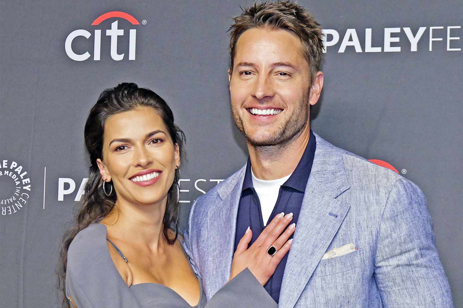 HOLLYWOOD, CALIFORNIA - APRIL 02: (L-R) Sofia Pernas and Justin Hartley attend the 39th annual PaleyFest LA - "This Is Us" at Dolby Theatre on April 02, 2022 in Hollywood, California. (Photo by Rodin Eckenroth/FilmMagic)
