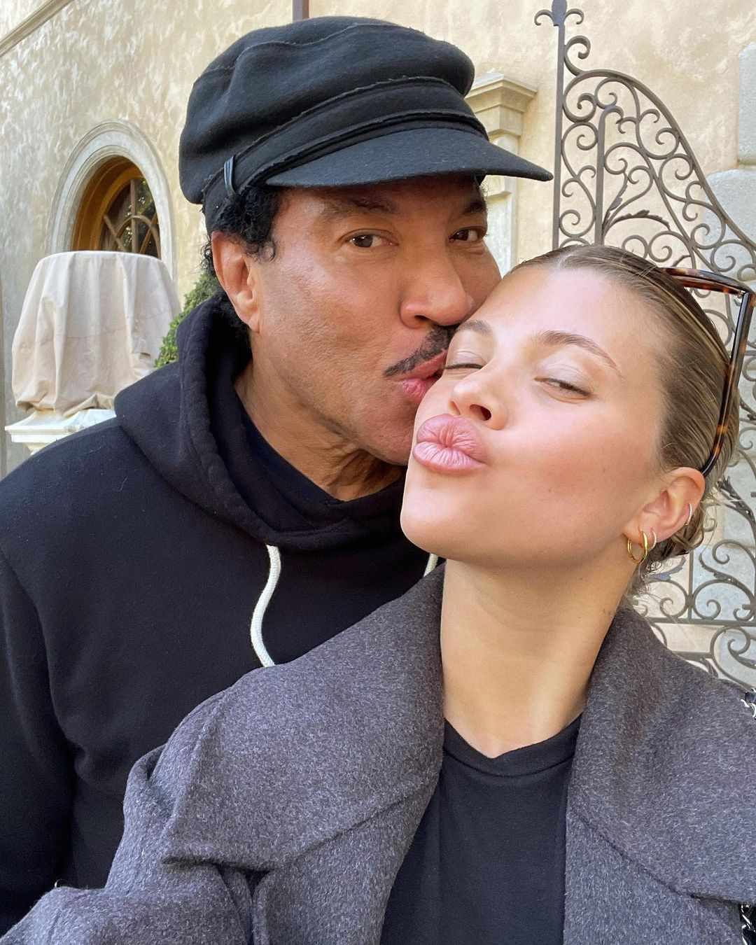 sofia richie with father lionel instagram 01 28 21