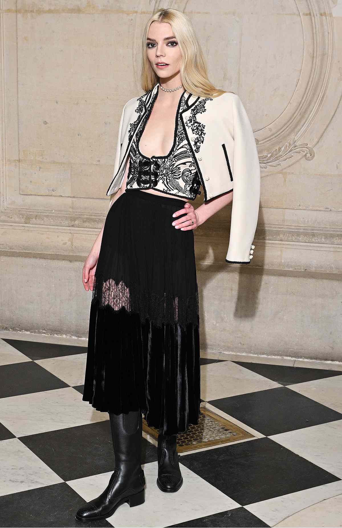 Christian Dior : Photocall - Paris Fashion Week - Haute Couture Spring Summer 2023