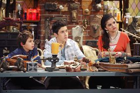 WIZARDS OF WAVERLY PLACE