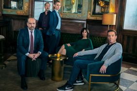 Paul Giamatti as Chuck Rhoades, David Costabile as Mike "Wags" Wagner, Asia Kate Dillon as Taylor, Maggie Siff as Wendy Rhoades and Damian Lewis as Bobby "Axe" Axelrod and in BILLIONS