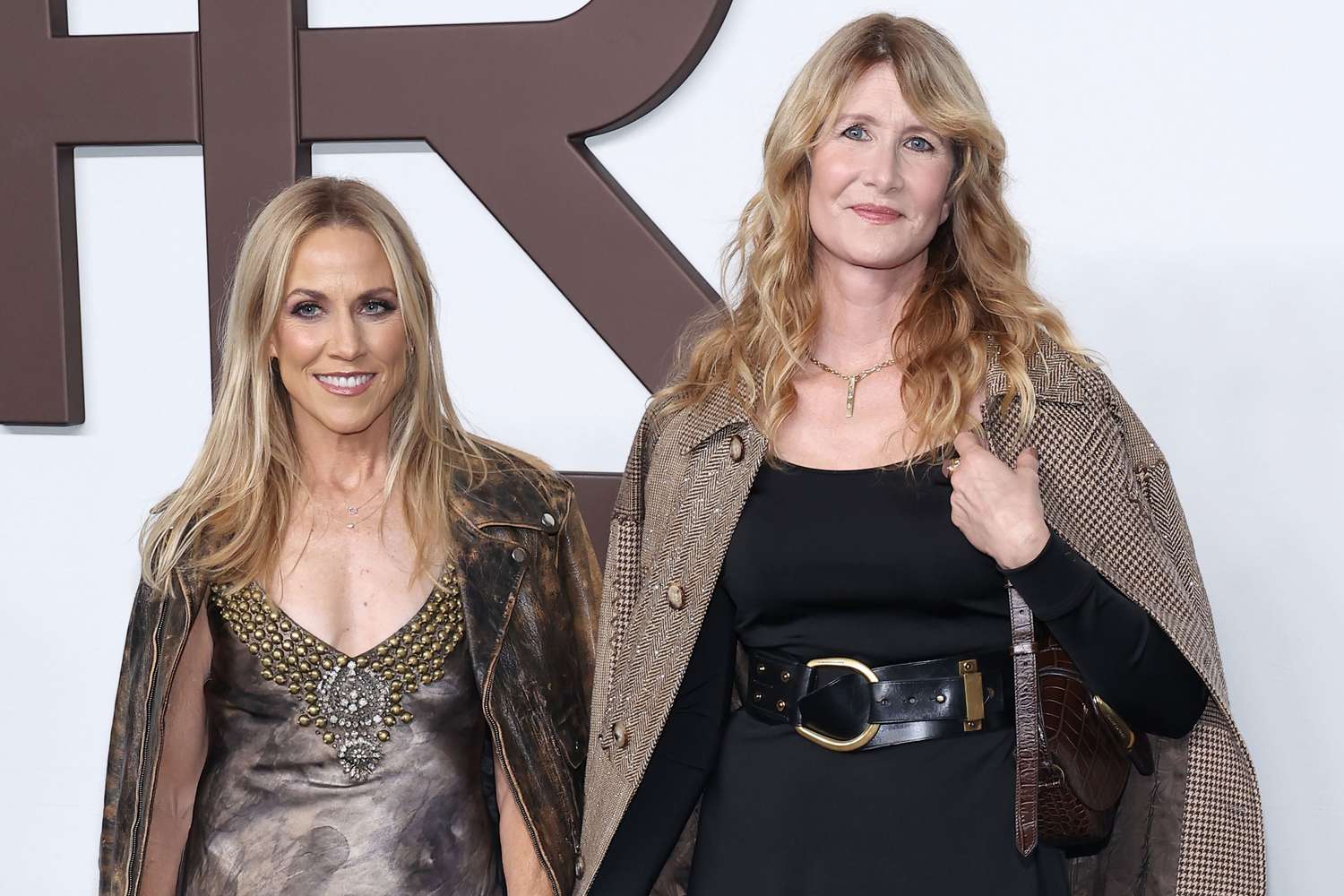 Sheryl Crow and Laura Dern