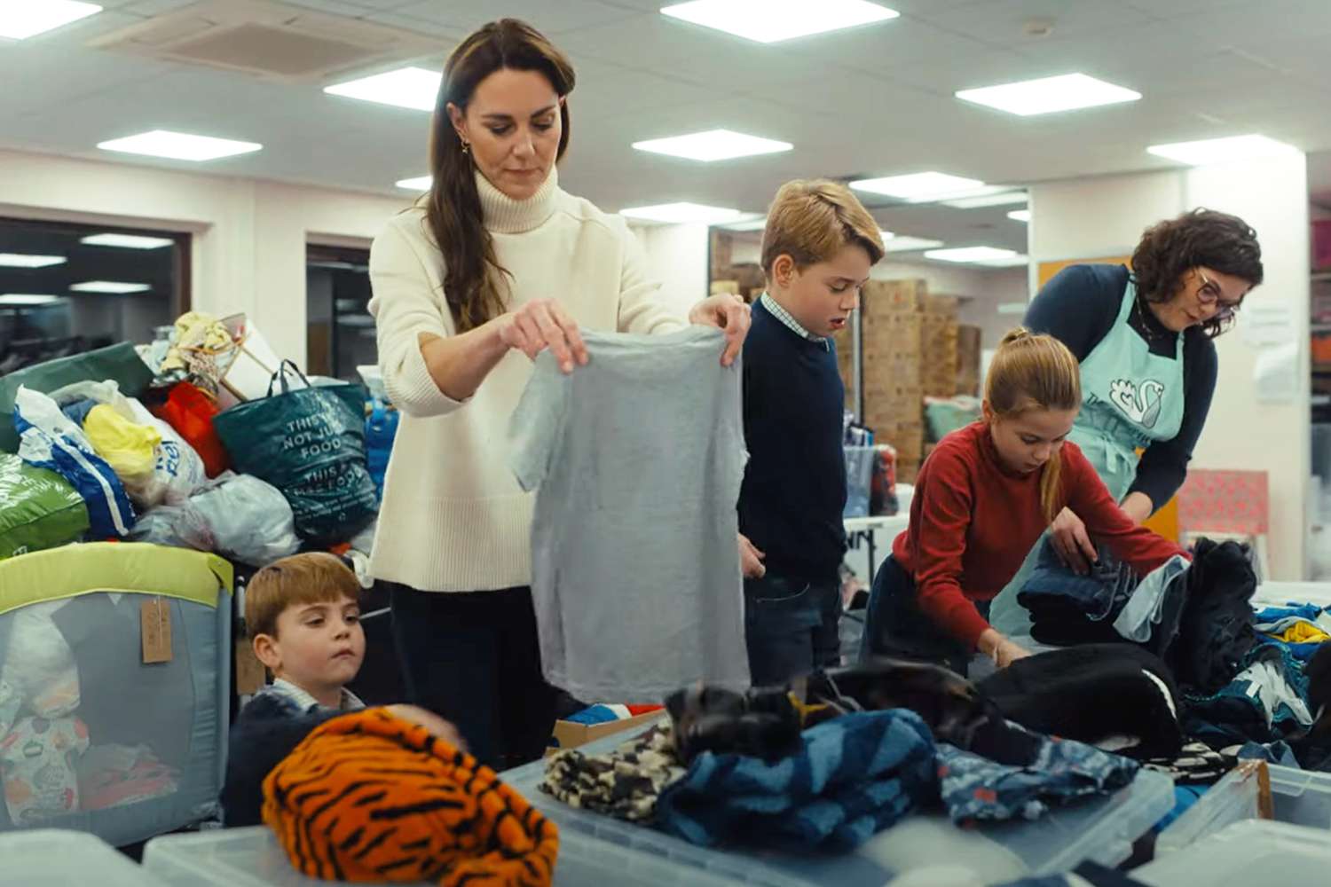 Kate Middleton Brings Prince George, Princess Charlotte and Prince Louis to Volunteer at Baby Bank in New Surprise Video