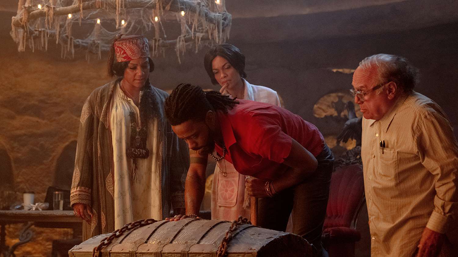 Tiffany Haddish as Harriet, Rosario Dawson as Gabbie, LaKeith Stanfield as Ben, and Danny DeVito as Bruce in Disney's live-action HAUNTED MANSION