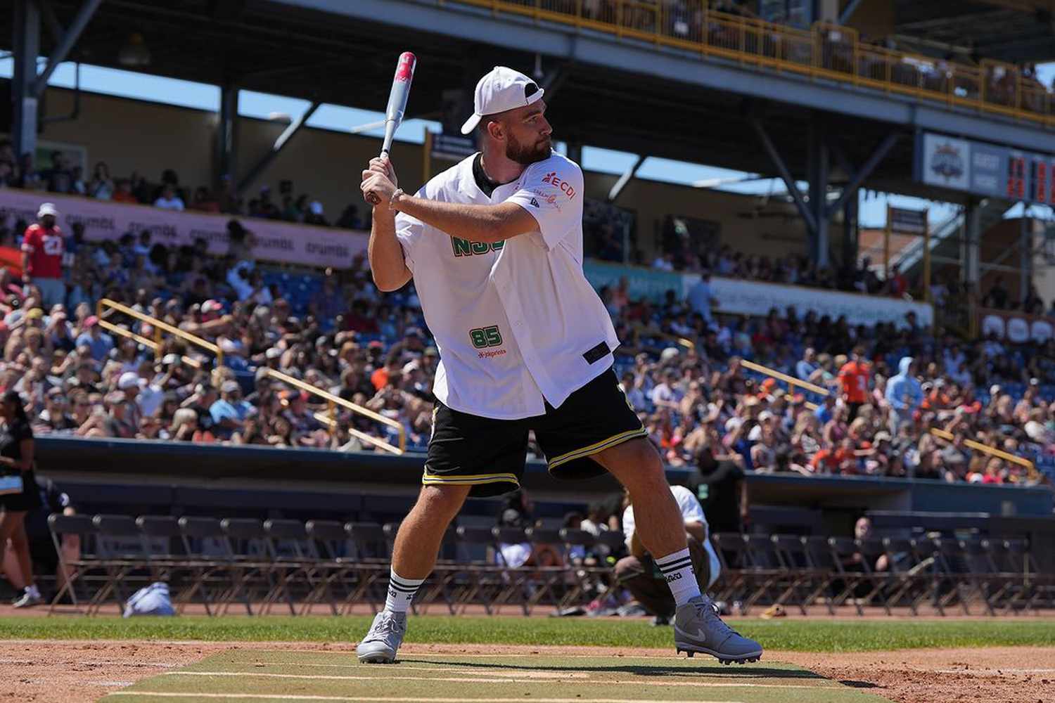 Travis Kelce attending Charity Baseball Event