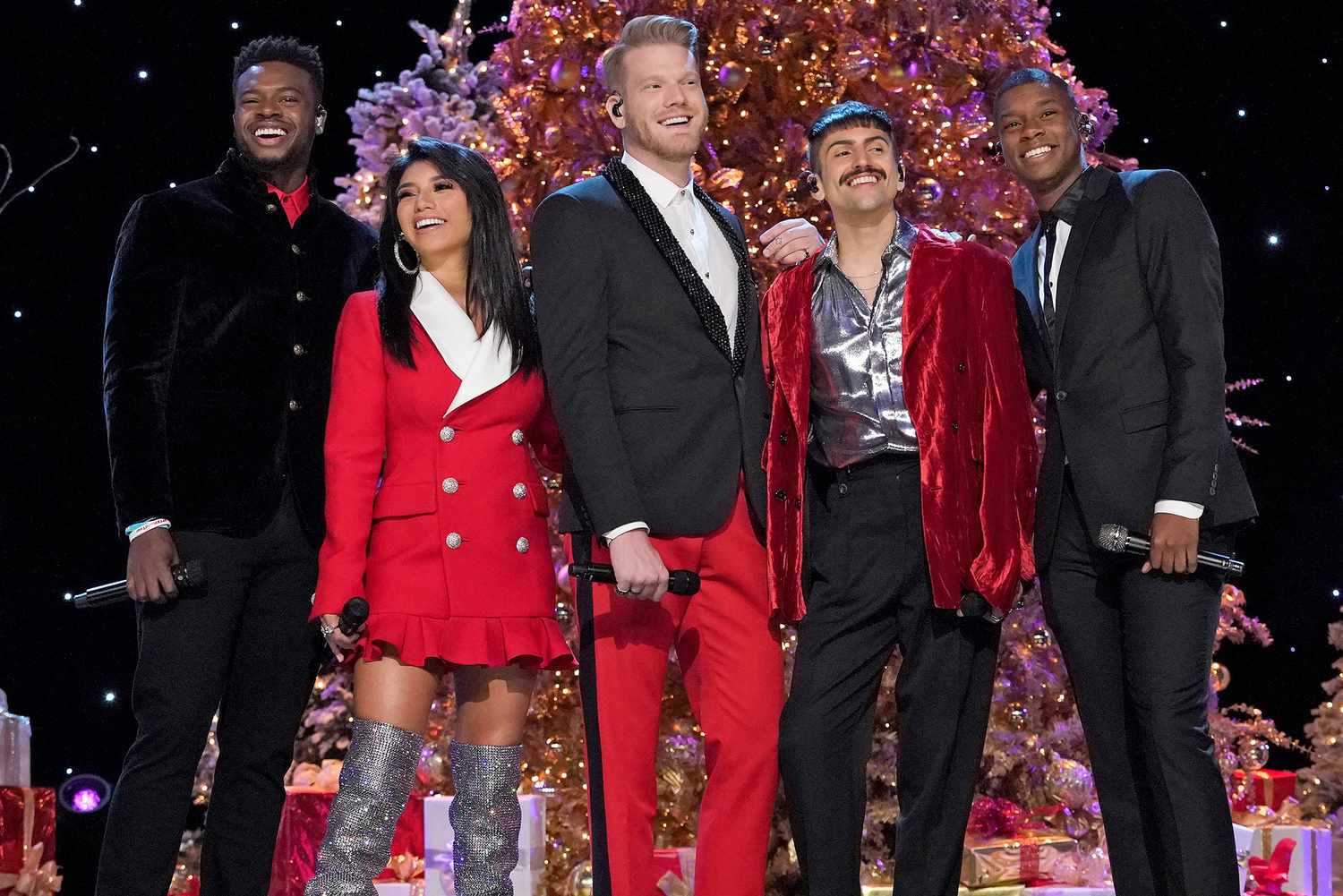 A VERY PENTATONIX CHRISTMAS SPECIAL -- Pictured:(l-r) Kevin Olusola, Kirstin Maldonado, Scott Hoying, Mitch Grassi, Matt Sallee