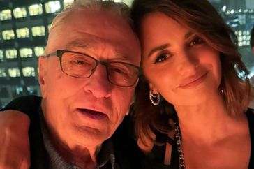 Robert De Niro and Penelope Cruz at her birthday