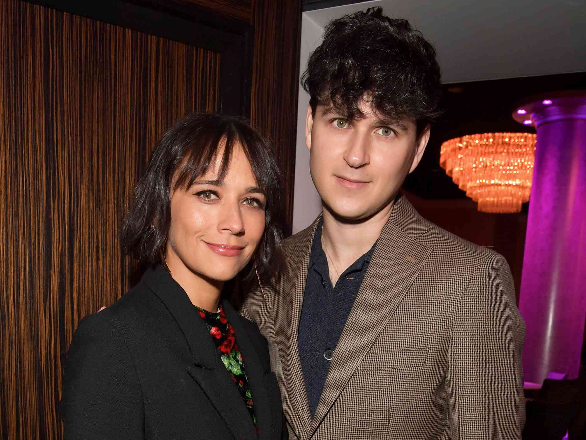 Rashida Jones and Ezra Koenig attend the Pre-GRAMMY Gala and GRAMMY Salute to Industry Icons Honoring Sean "Diddy" Combs on January 25, 2020 in Beverly Hills, California