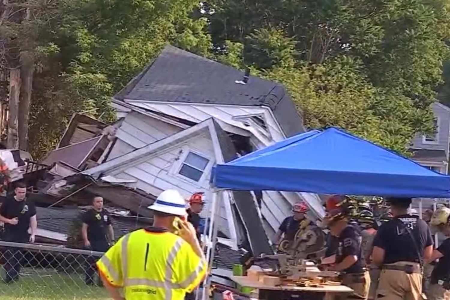 11 People in Hospital After House Collapse: 6-19-24