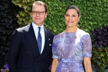  Her Royal Highness Crown Princess Victoria of Sweden and His Royal Highness Prince Daniel of Sweden are given a tour of the Royal Botanical Gardens