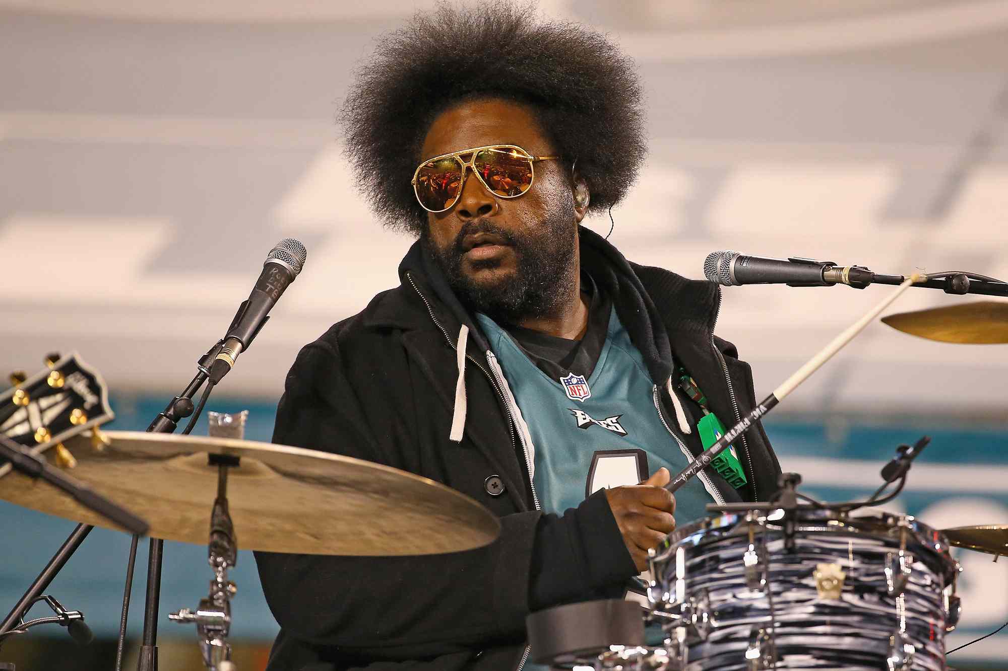 Questlove of the Roots perform during halftime of the NFC Championship game between the Philadelphia Eagles and the Minnesota Vikings at Lincoln Financial Field on January 21, 2018 in Philadelphia, Pennsylvania.