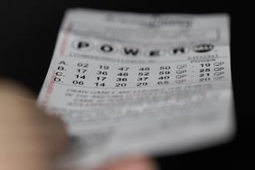 Man Switches Powerball Numbers and Loses Out on $1.5B Prize, But Still Becomes Millionaire