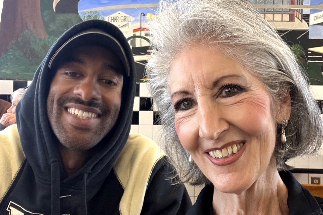 Matt James poses with his mom Patty James