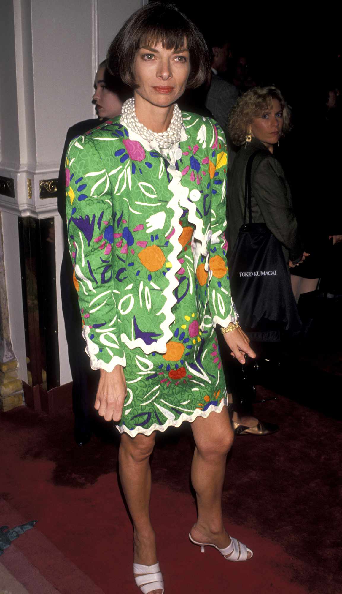 Vogue Editor Anna Wintour attends Paris Haute Couture Fashion Show and Cocktail Party on September 5, 1990 at the Plaza Hotel in New York City. 