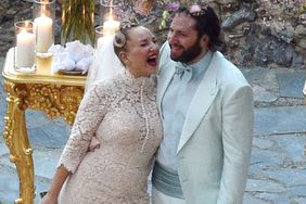 inger-songwriter Sia (Sia Kate Isobelle Furler) is seen tying the knot at the Villa Olivetta, home of the stylists, Stefano Dolce and Domenico Gabbana at a small marriage ceremony in the beautiful surroundings of Portofino.