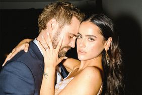 Nick Viall and Natalie Joy are engaged https://drive.google.com/drive/folders/1aXAmcN-20no3G7iburlroXJxOuX4KiSV