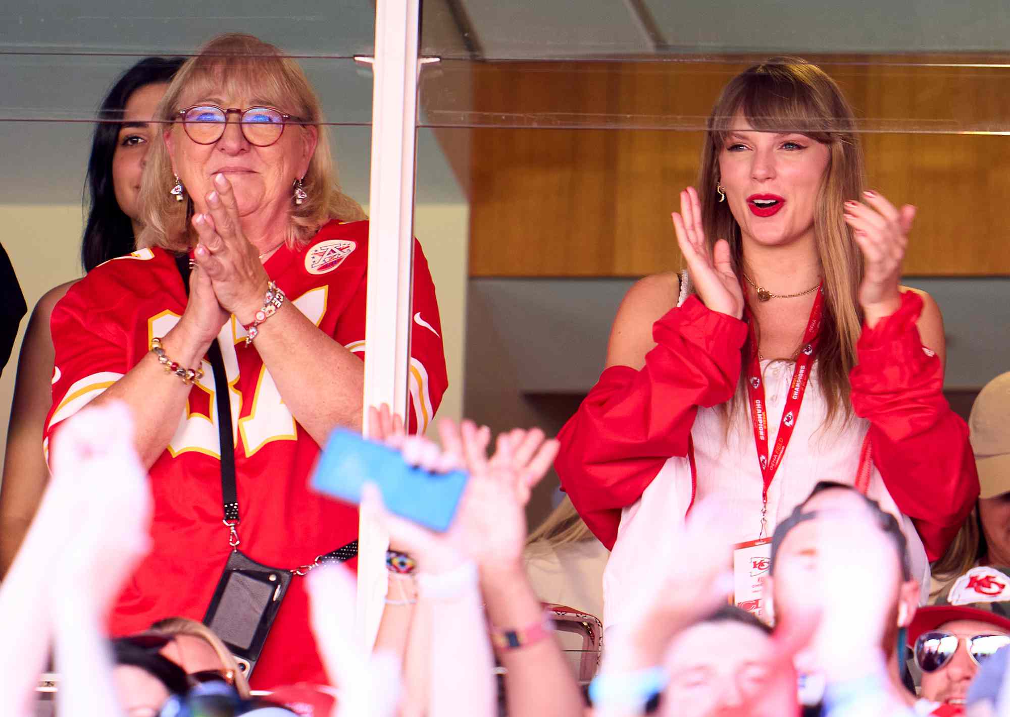 Taylor Swift and Donna Kelce cheer from a suite as the Kansas City Chiefs play the Chicago Bears at GEHA Field at Arrowhead Stadium on September 24, 2023 in Kansas City, Missouri.