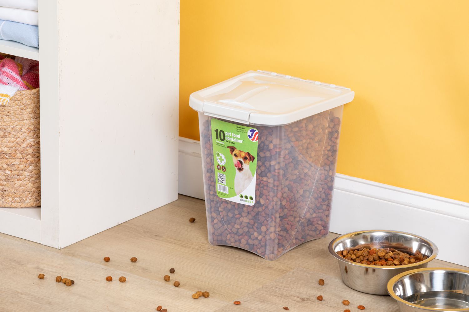 Van Ness 10-Pound Food Container with Fresh-Tite Seal full of dog food