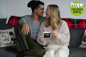 Jordan Davis and his wife are expecting a baby