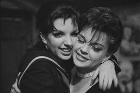 Liza Minnelli and Judy Garland in 1965